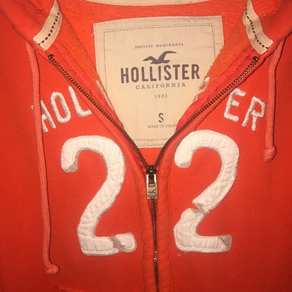 Small Hollister Hoodie - Picture 2 of 2